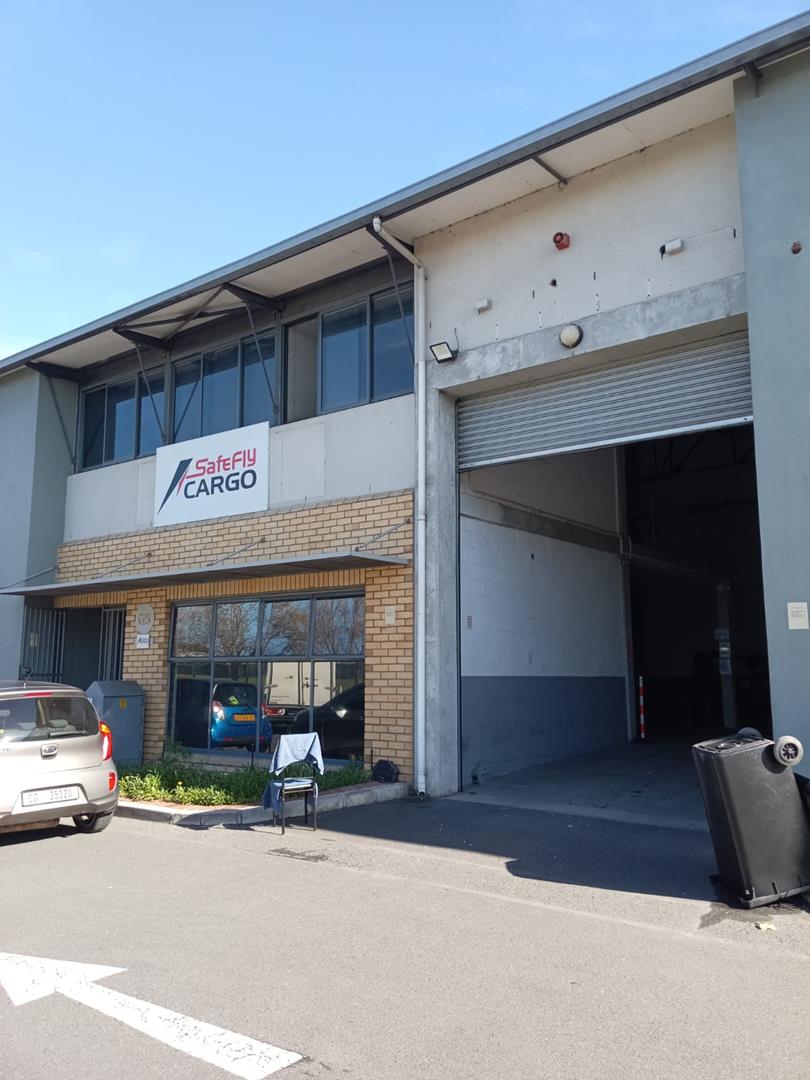 To Let Commercial Property for Rent in Matroosfontein Western Cape